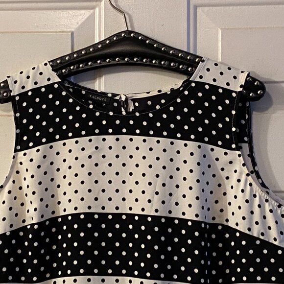 NWT Talbots Sz L Womens Blouse Sleeveless Black/White Polka Dot - Picture 2 of 10